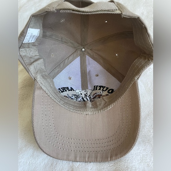South Africa ball cap safari khaki beige with animal motif - Picture 3 of 4